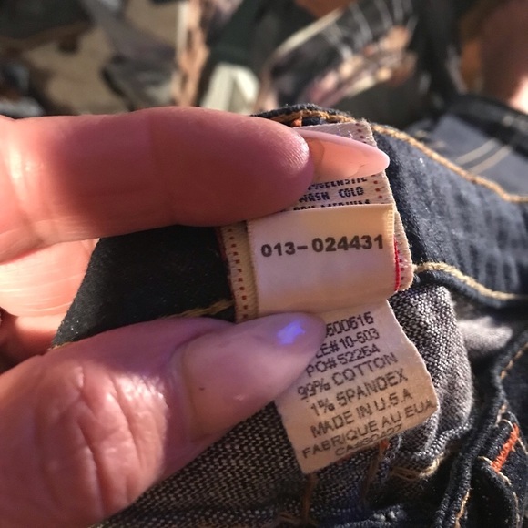 True Religion | Joey | Size 26 - Picture 5 of 12